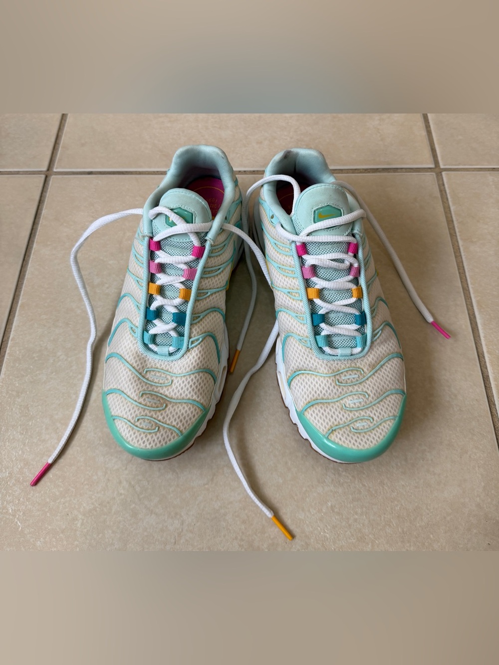 Nike Air Max Plus Premium “Tropical Twist” Women’s Sz 6.5
